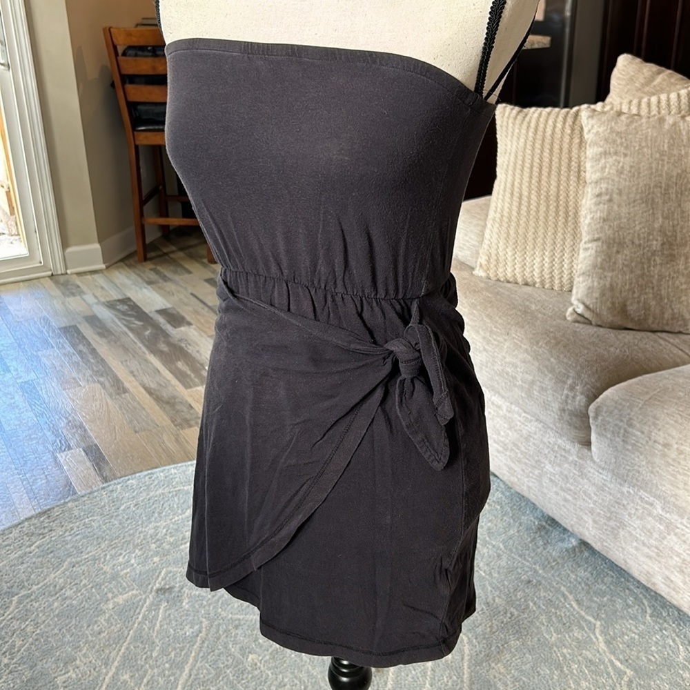 Black side tie strapless beach cover up